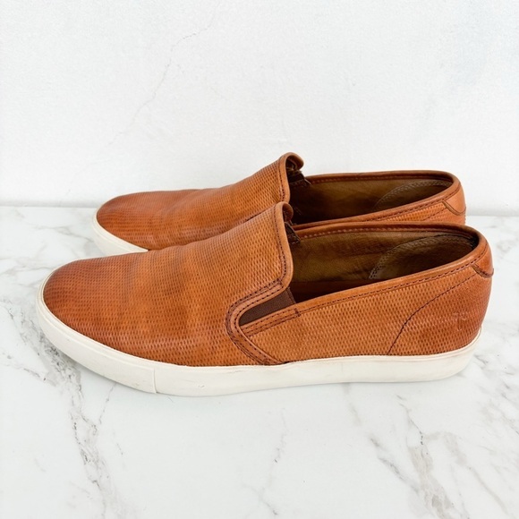 Frye Men’s Brett Perf Leather Slip On Loafers Sz 10.5 main image 8